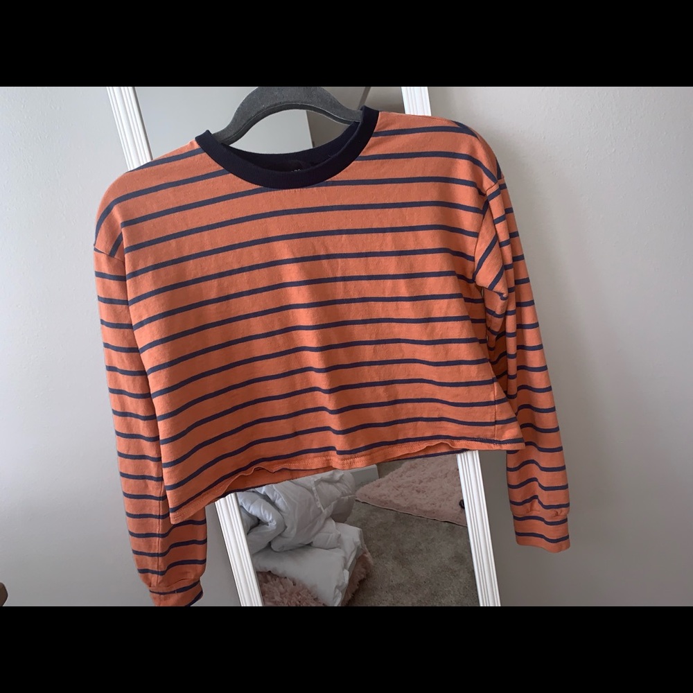 Orange and navy crop top